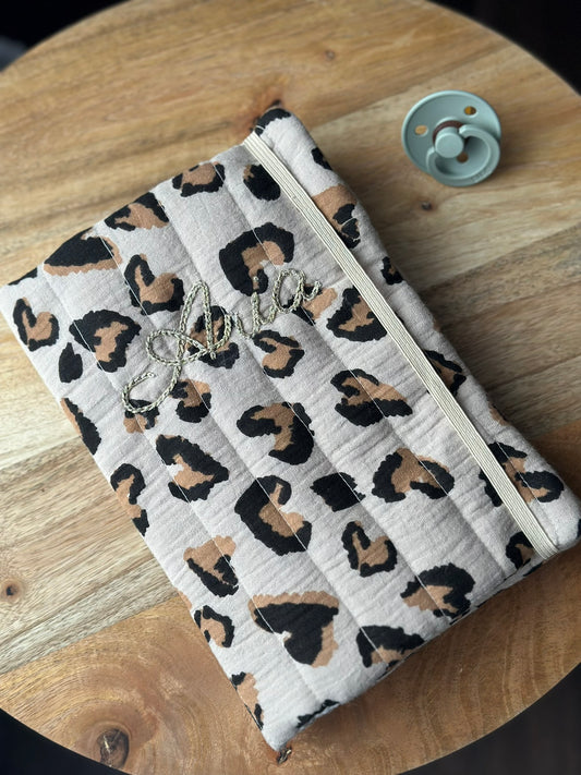 PROTÈGE CARNET DE SANTÉ - LÉO