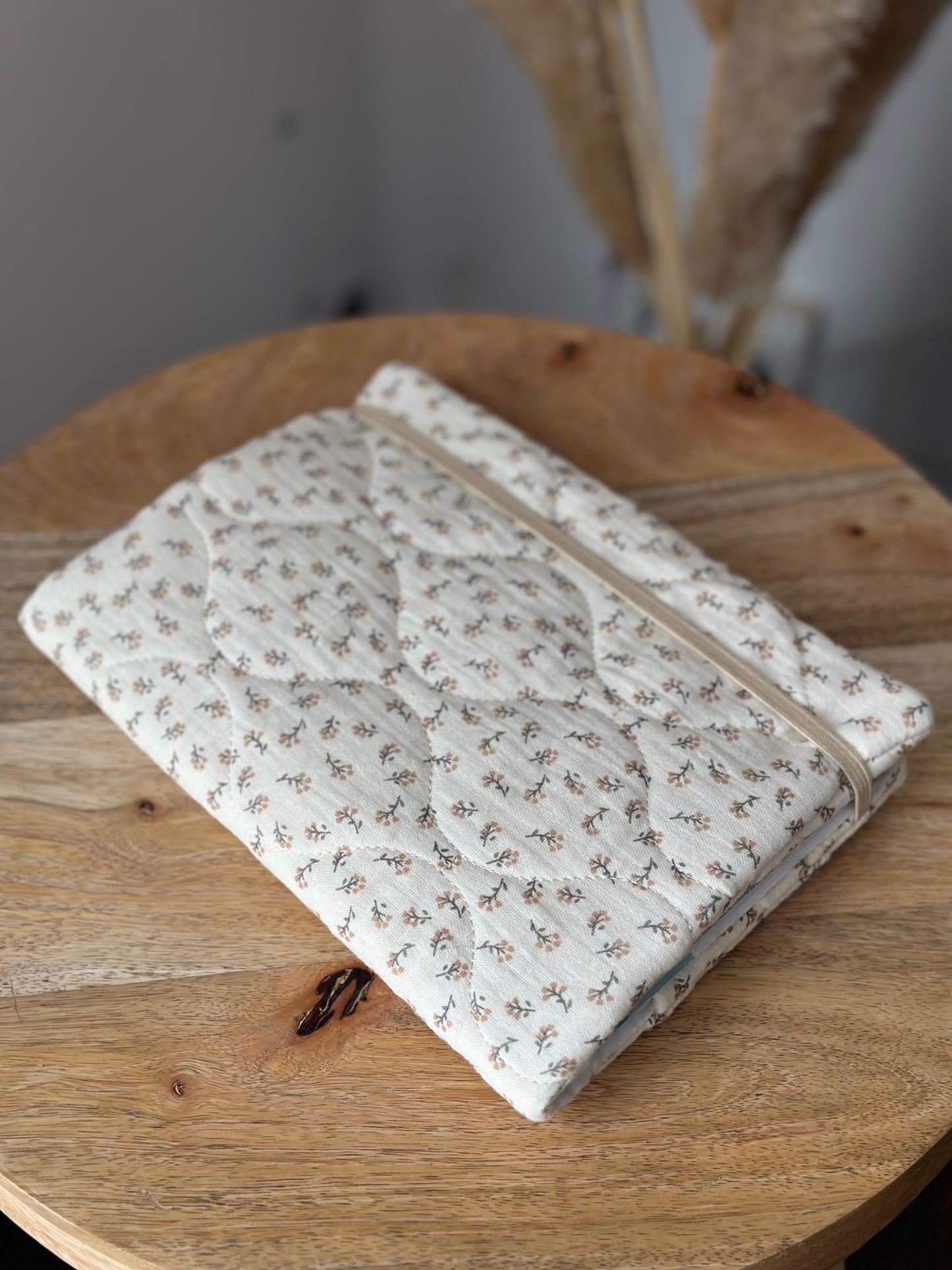 PROTÈGE CARNET DE SANTÉ - DOUCEUR FLORAL