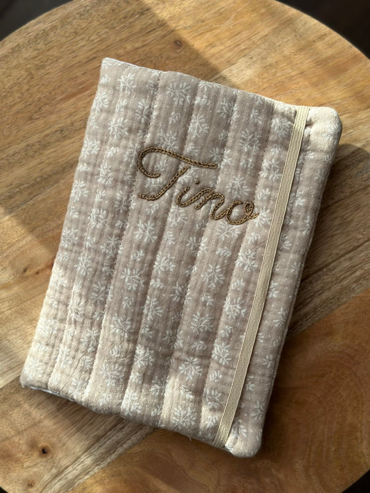 PROTEGE CARNET DE SANTÉ - DOUCEUR NATURELLE