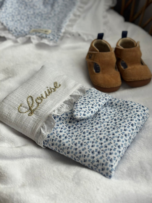 PROTÈGE CARNET DE SANTÉ - BLEUET