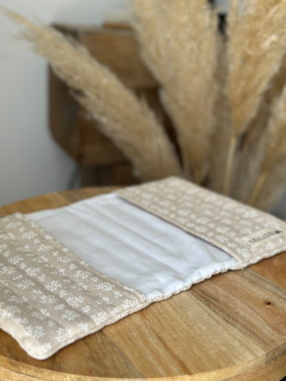 PROTEGE CARNET DE SANTÉ - DOUCEUR NATURELLE